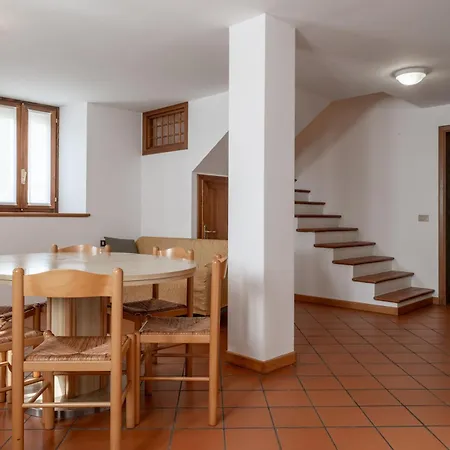 Albergo Diffuso Sutrio Zoncolan Exterior photo