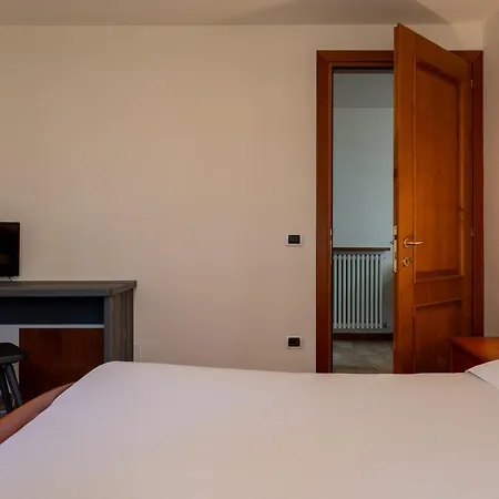 Albergo Diffuso Sutrio Zoncolan Exterior photo