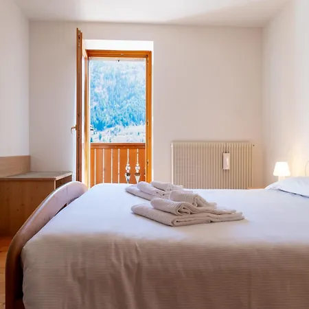 Albergo Diffuso Sutrio Zoncolan Exterior photo